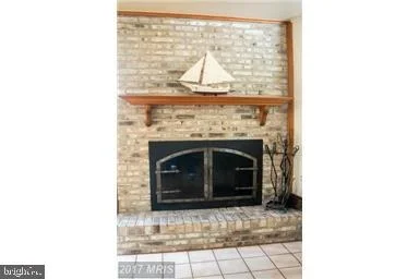 Photo of 5768 DOCKSIDE LANE