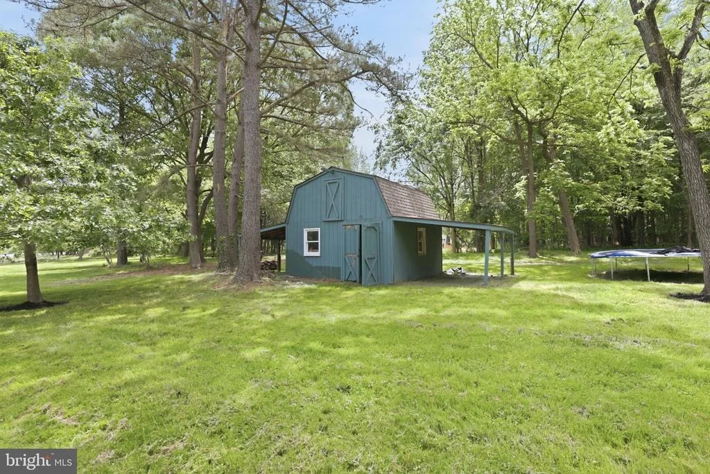Photo of 5865 DEALE BEACH ROAD