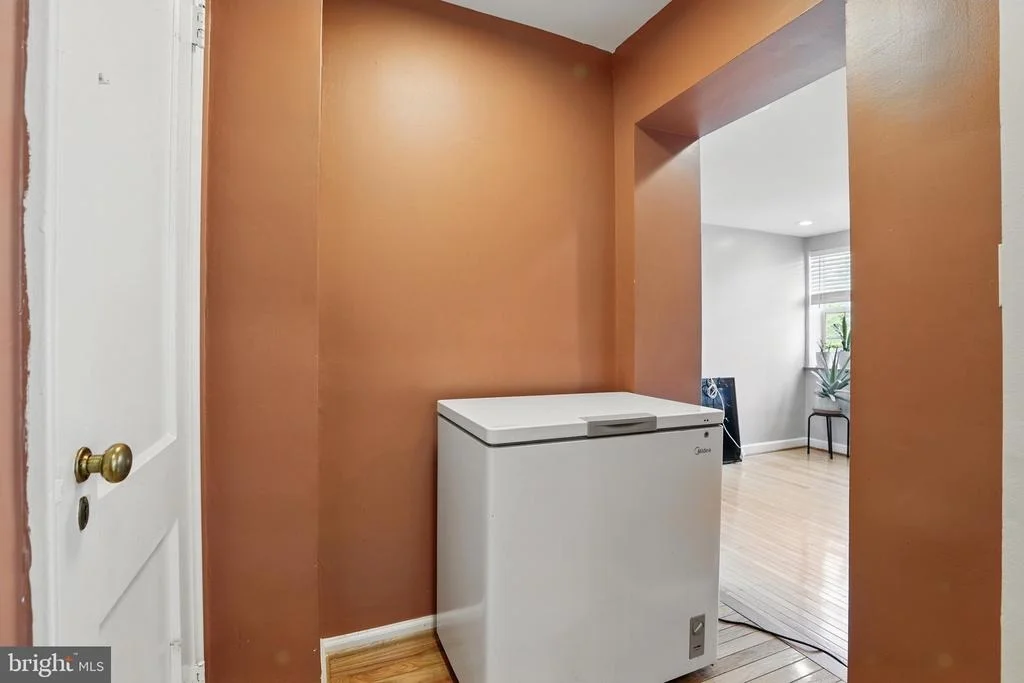 Photo of 6836 STANDISH DRIVE