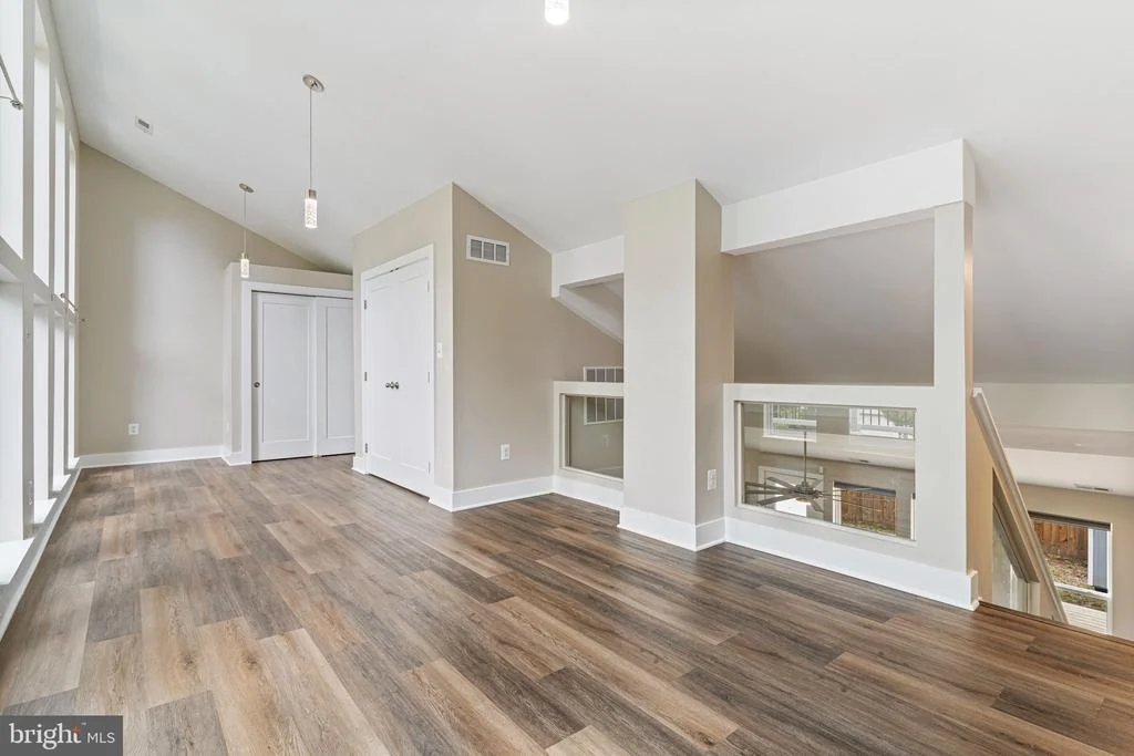 Photo of 508 SKYVIEW DRIVE