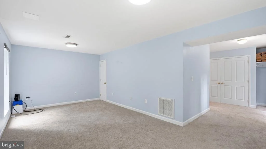 Photo of 9295 IVY HILL LOOP