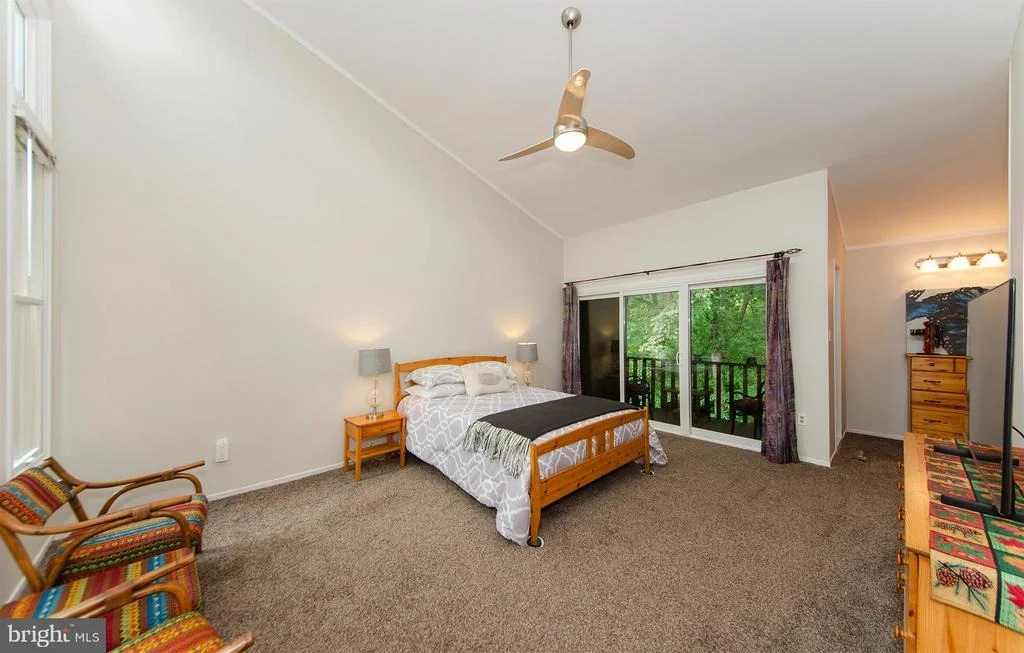 Photo of 1430 WOLFTRAP RUN ROAD