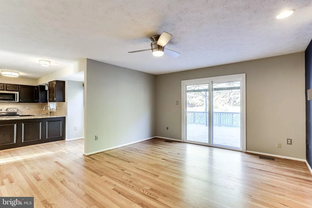 Photo of 6908 NEWBERRY DRIVE