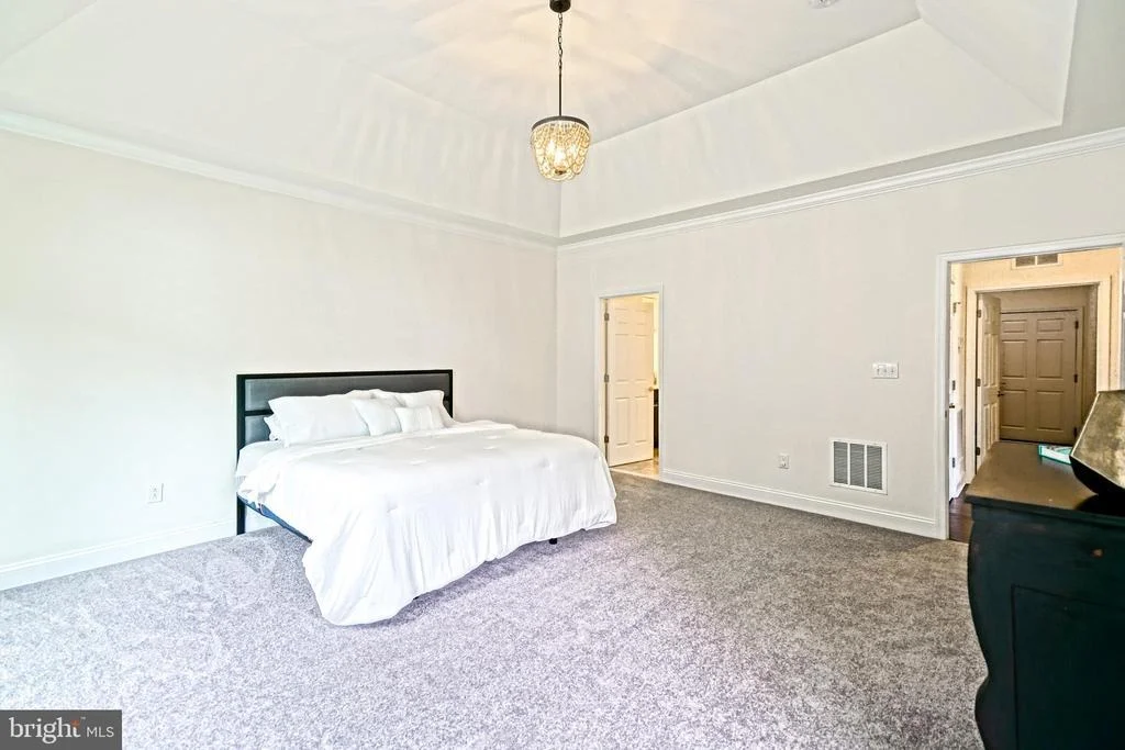 Photo of 19035 WINTERBERRY STREET