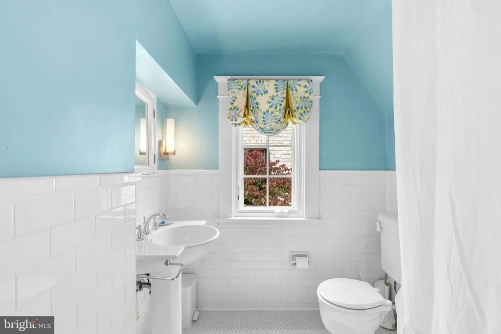 Photo of 322 SAINT DUNSTANS ROAD