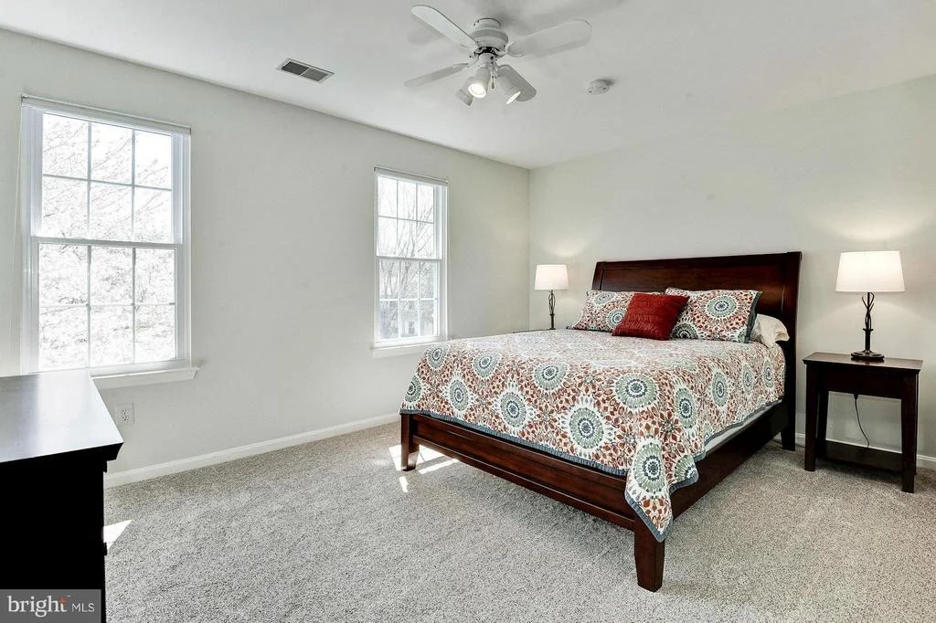 Photo of 413 WOONSOCKETT LANE
