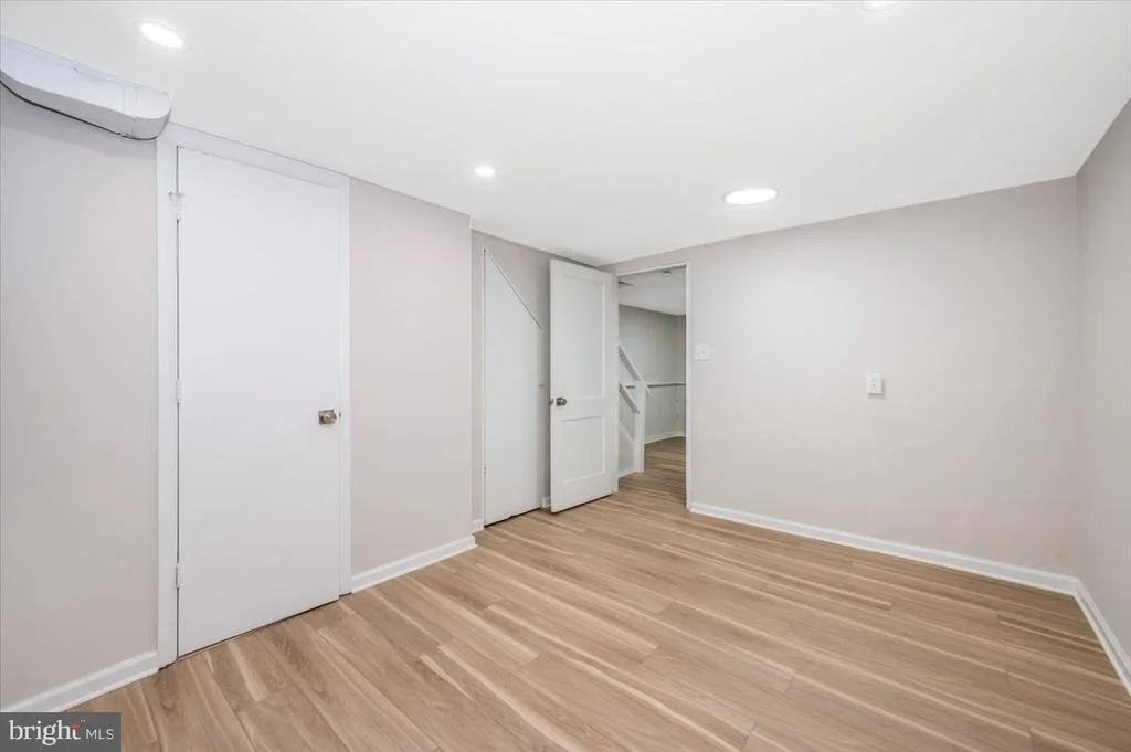 Photo of 3407 FLORAL STREET