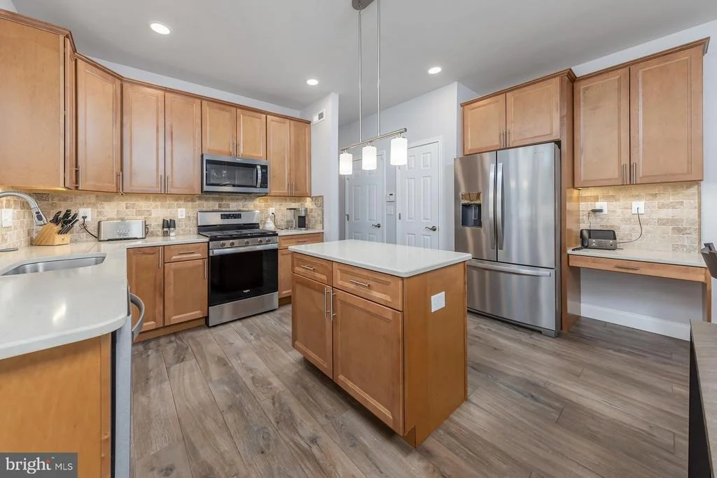 Photo of 633 WORCESTER DRIVE