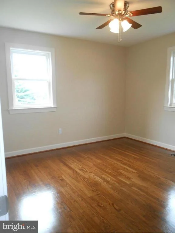 Photo of 7602 MCCLELLAN AVENUE