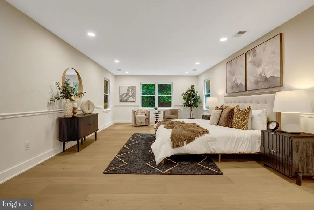 Photo of 1132 SPRINGVALE ROAD