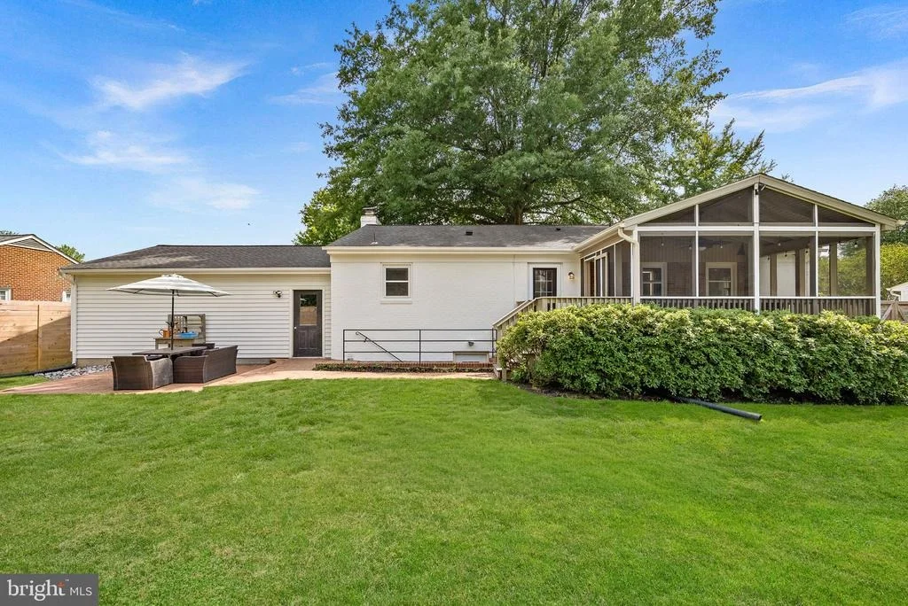 Photo of 10 HAMILTON TERRACE DRIVE