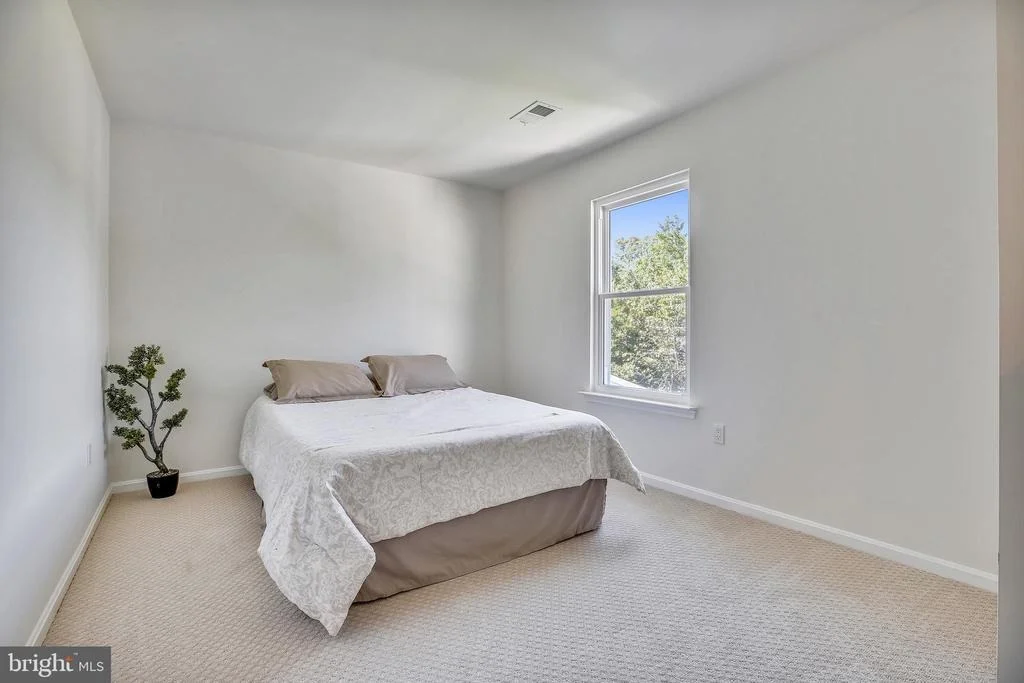 Photo of 1109 KERSEY ROAD