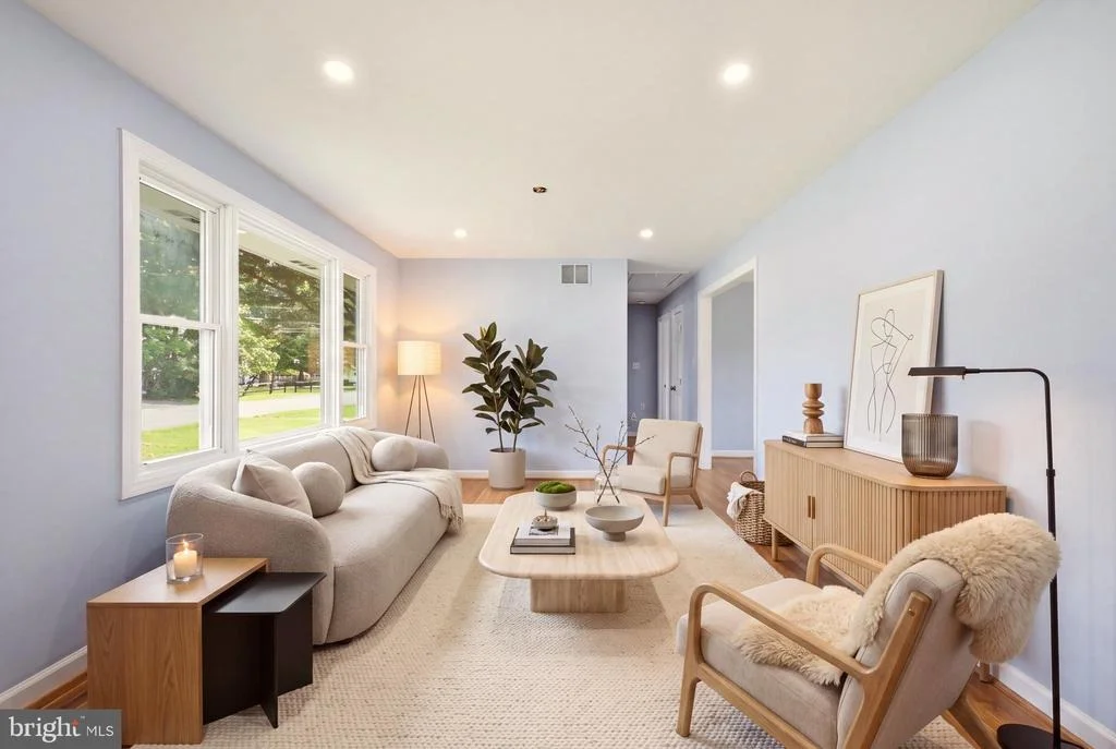Photo of 124 DINKLE DRIVE