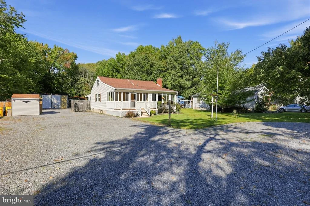 Photo of 1462 COLUMBIA BEACH ROAD