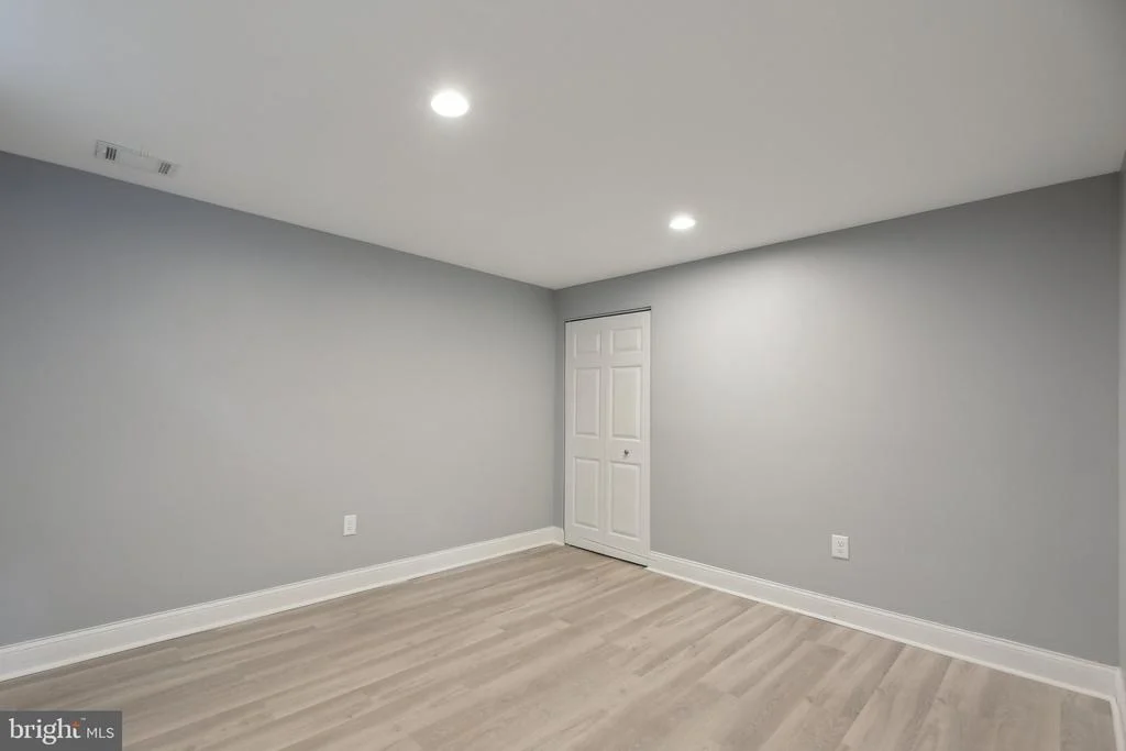 Photo of 1844 MILLSTREAM DRIVE