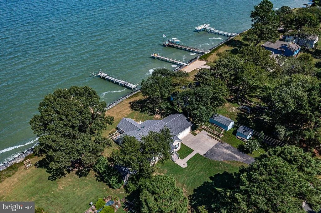 Photo of 976 BRAMMER DRIVE