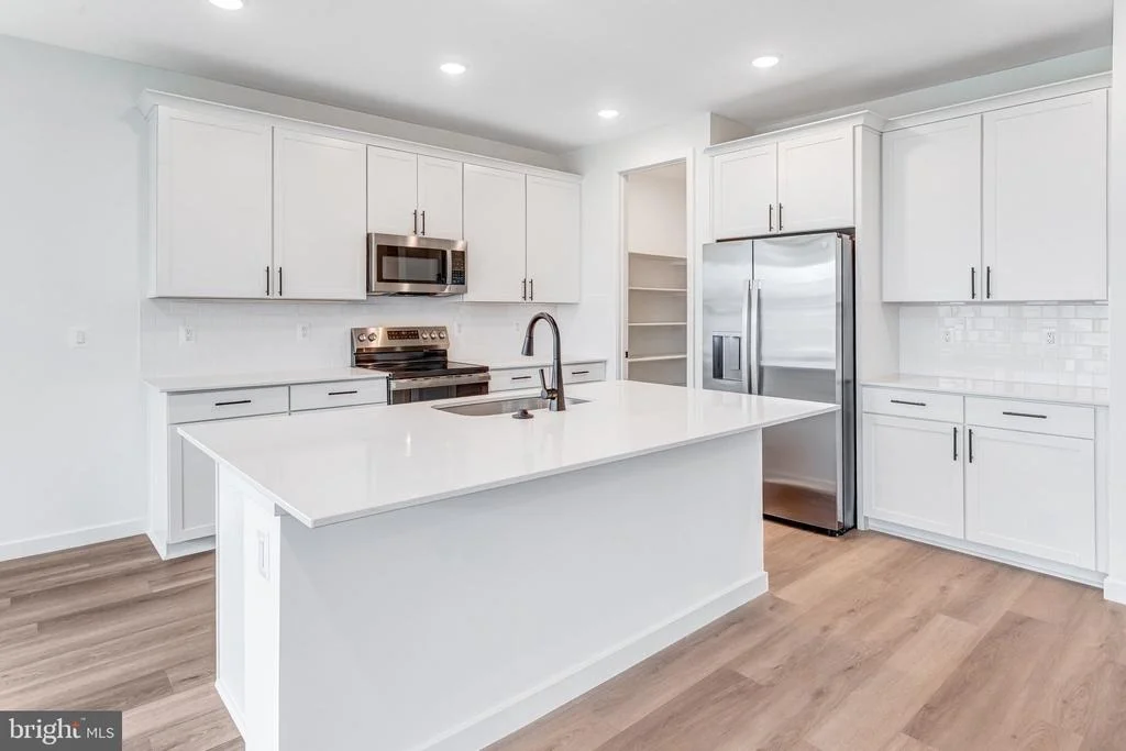 Photo of 624 CLOVER LANE