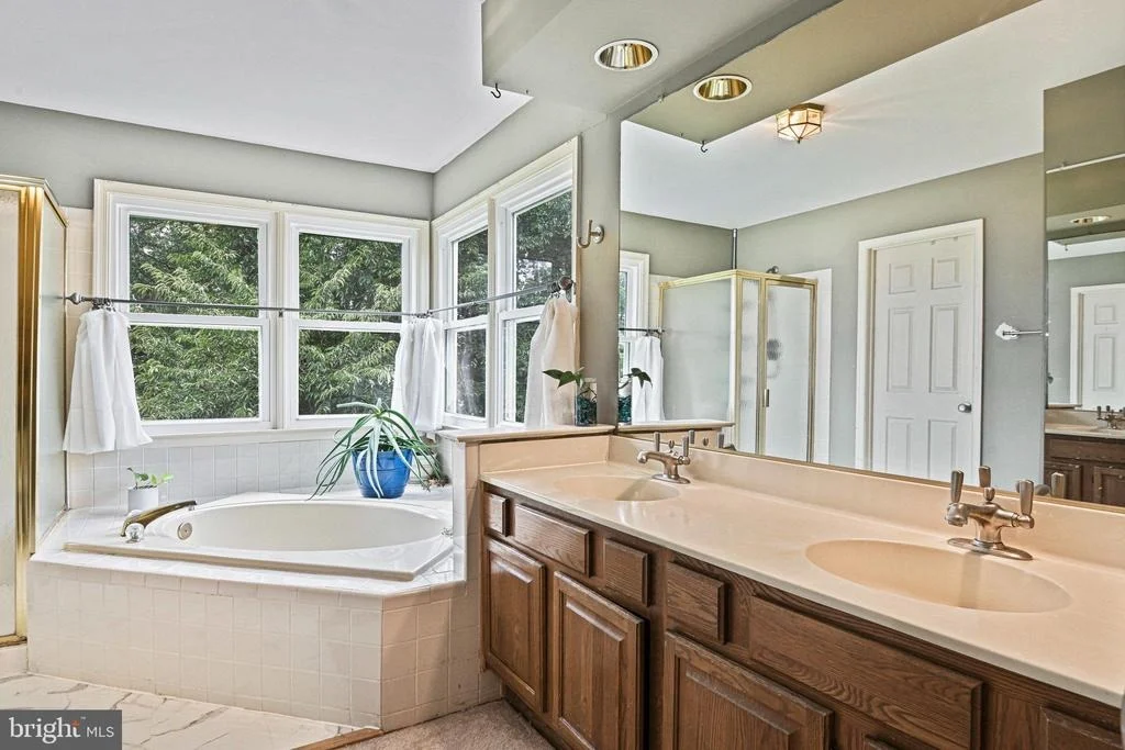 Photo of 1319 SUMMERFIELD DRIVE