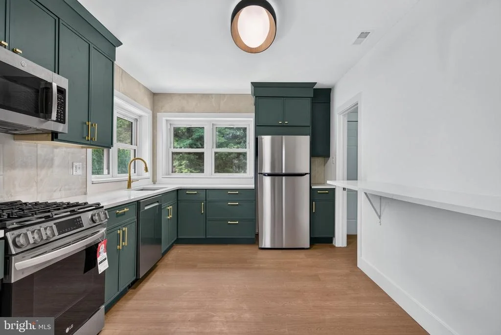 Photo of 120 TUCKAHOE ROAD