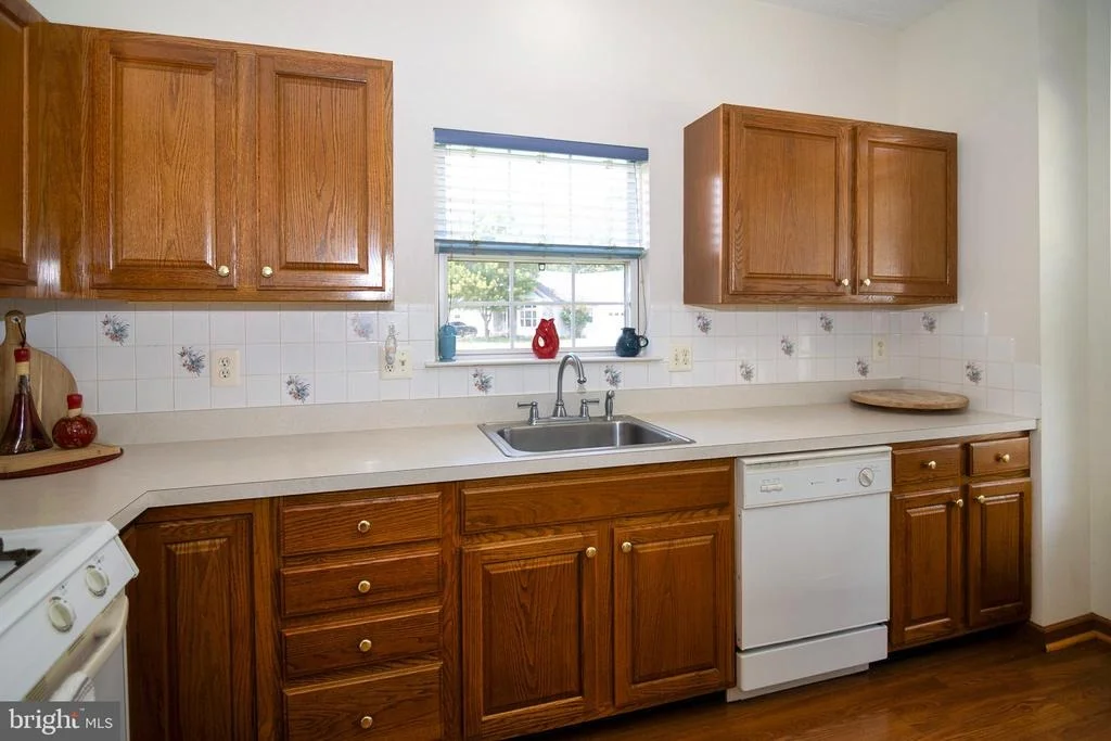 Photo of 575 RIVIERA DRIVE
