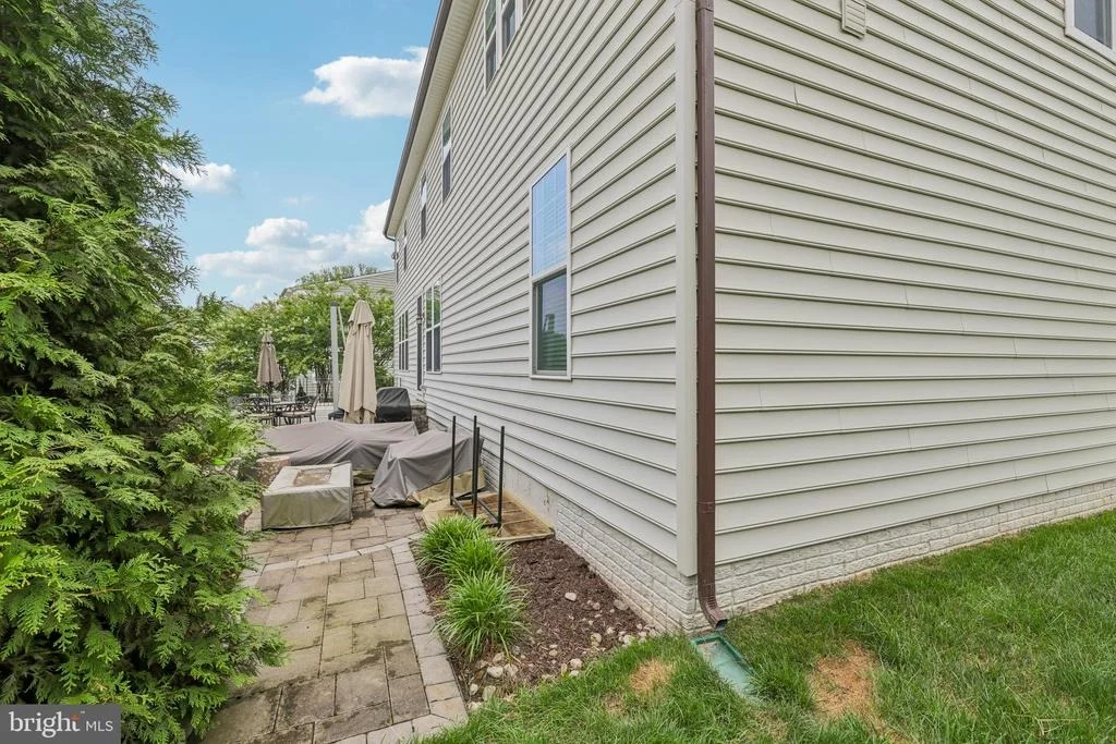 Photo of 2209 JACOB WAY