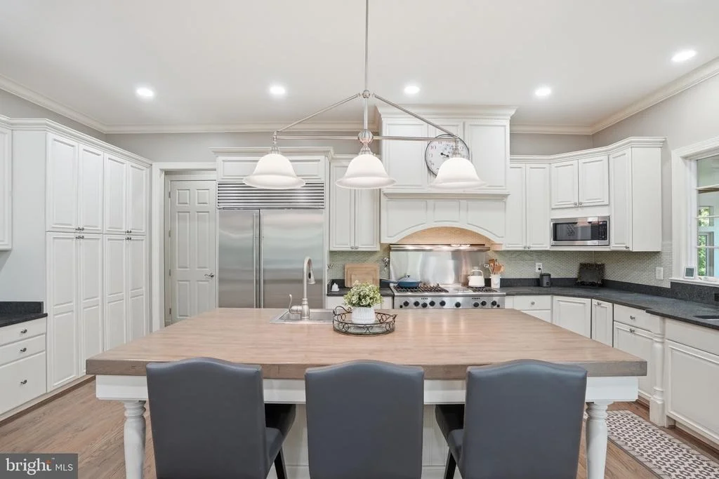 Photo of 1133 SPRINGVALE ROAD