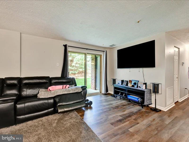 Photo of Unit 209C at 209 OAK LEAF CIRCLE