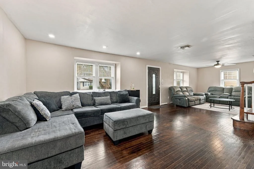 Photo of 109 LECONEY CIRCLE