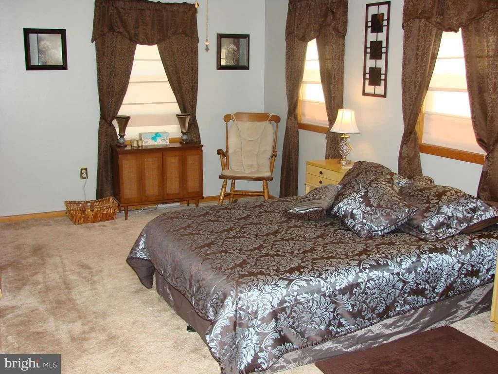 Photo of 11915 MID COUNTY DRIVE