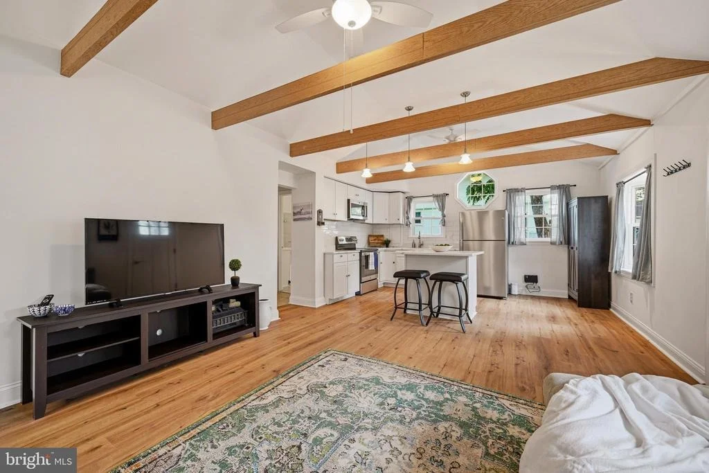 Photo of 1815 GLENARM ROAD