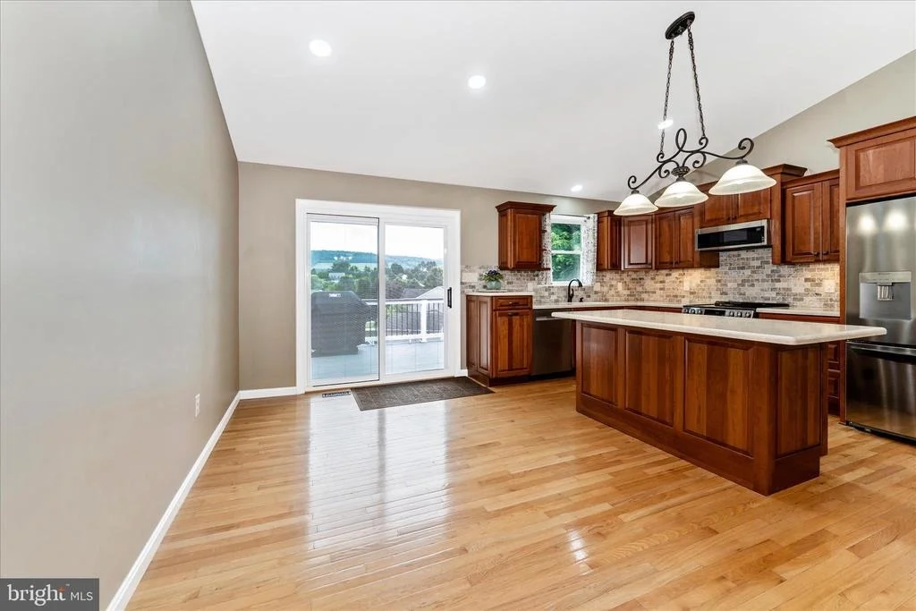 Photo of 31 AMANDA DRIVE