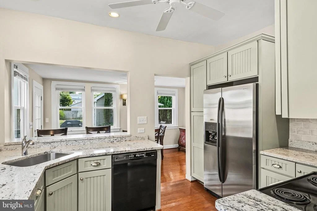 Photo of 208 EDGEWATER DRIVE