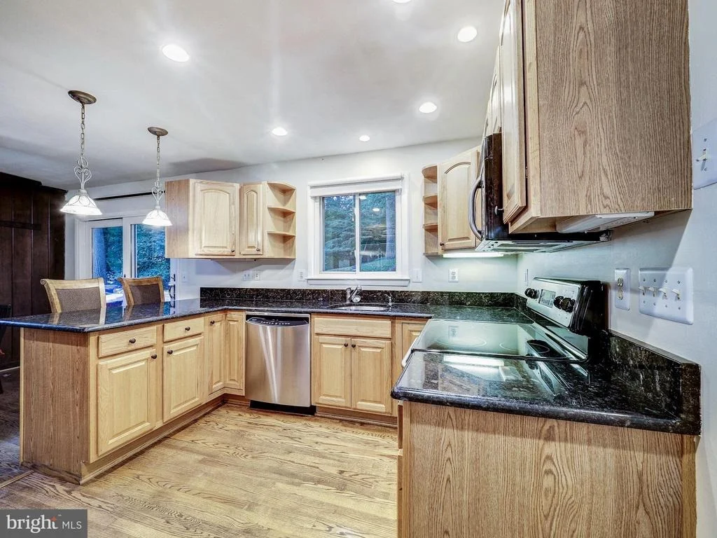 Photo of 407 WILLINGTON DRIVE