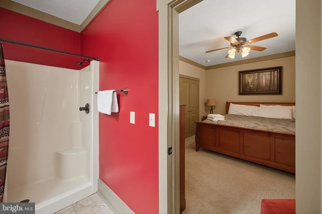 Photo of 110 NORTHLAKE DRIVE