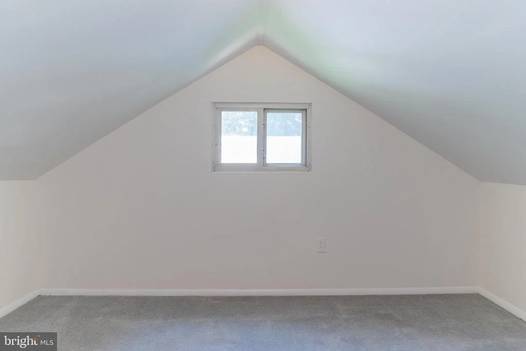 Photo of 4209 ROUND HILL ROAD