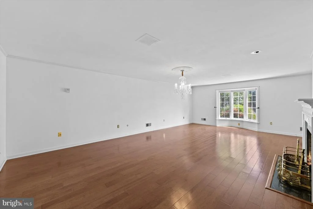 Photo of 20340 SILVER LAKE DRIVE