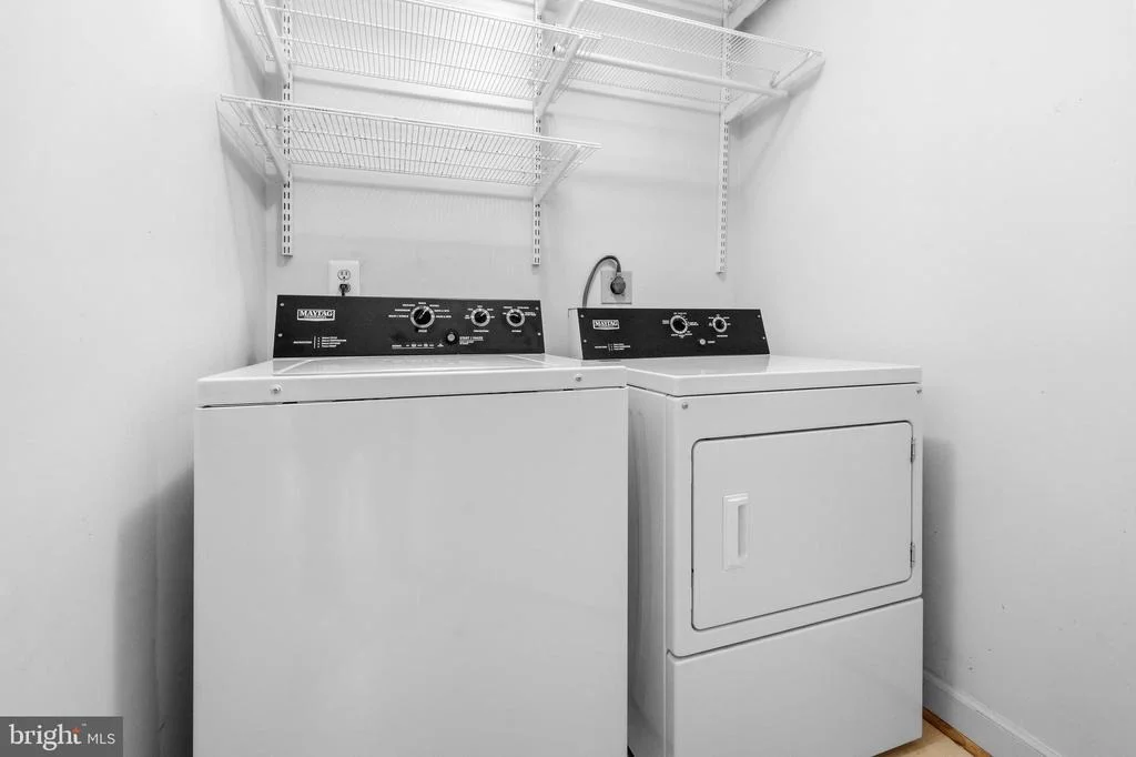 Photo of 6914 WINTER LANE
