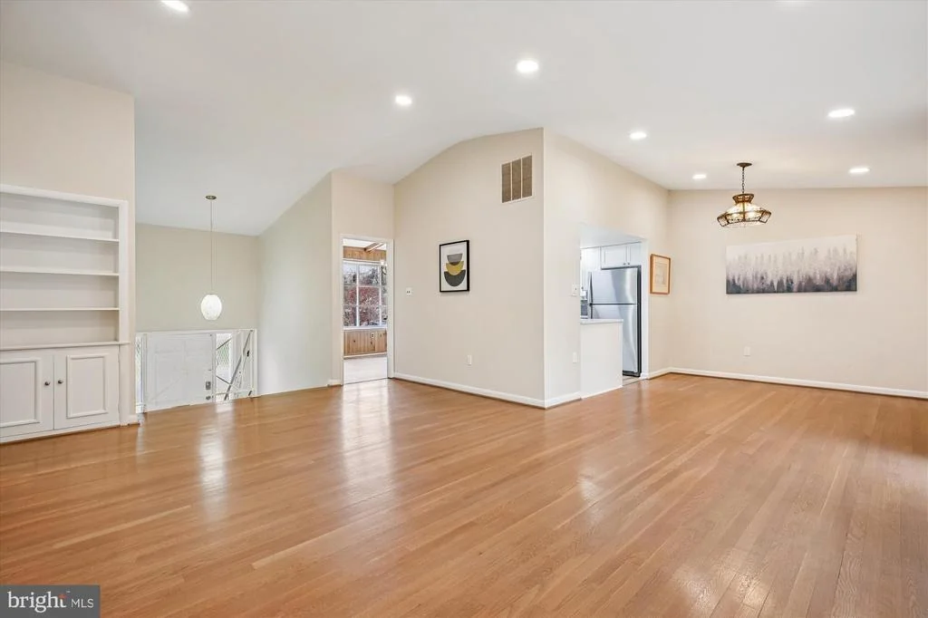 Photo of 713 HORTON DRIVE