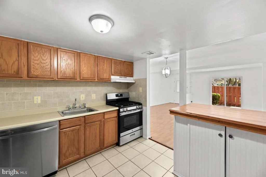 Photo of Unit 2AB at 2344 SUN VALLEY CIRCLE