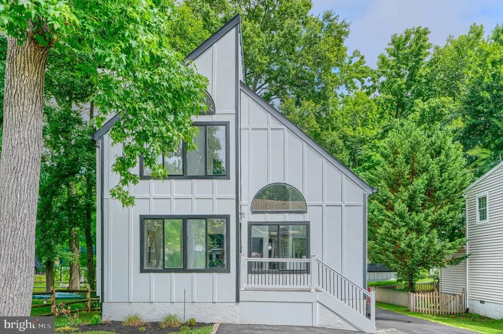 Photo of 1412 ELLIS ROAD