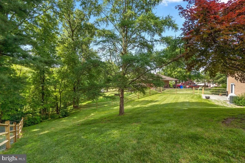 Photo of 3324 LLEWELLYN FIELD ROAD