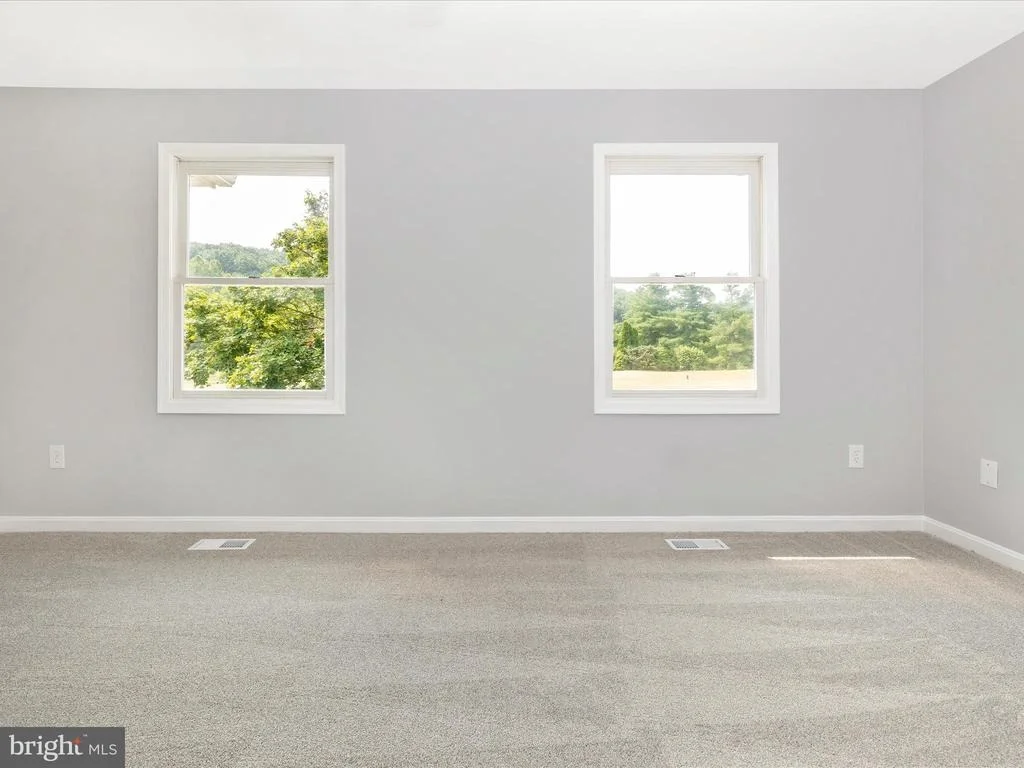 Photo of 1589 SMILEY DRIVE
