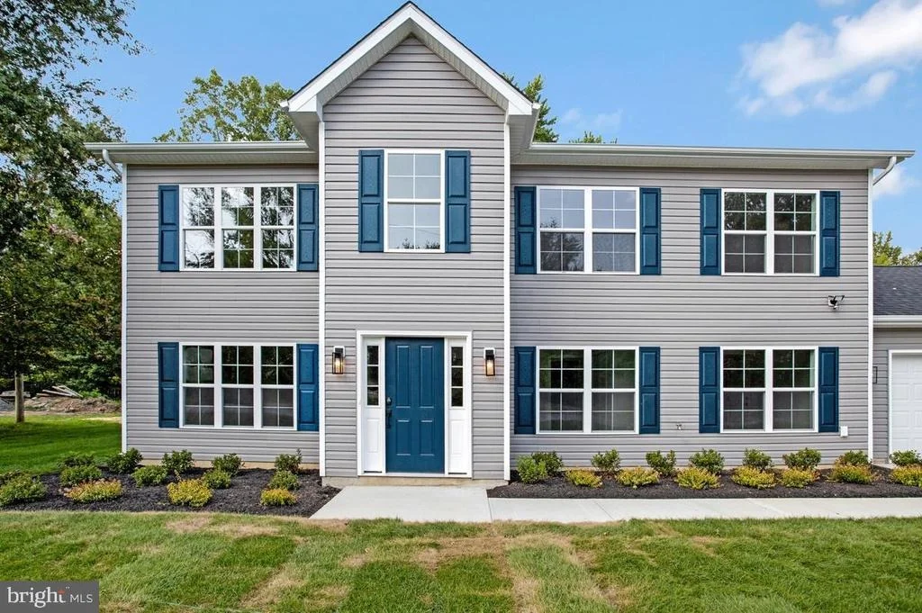 Photo of 10 POPLAR LANE