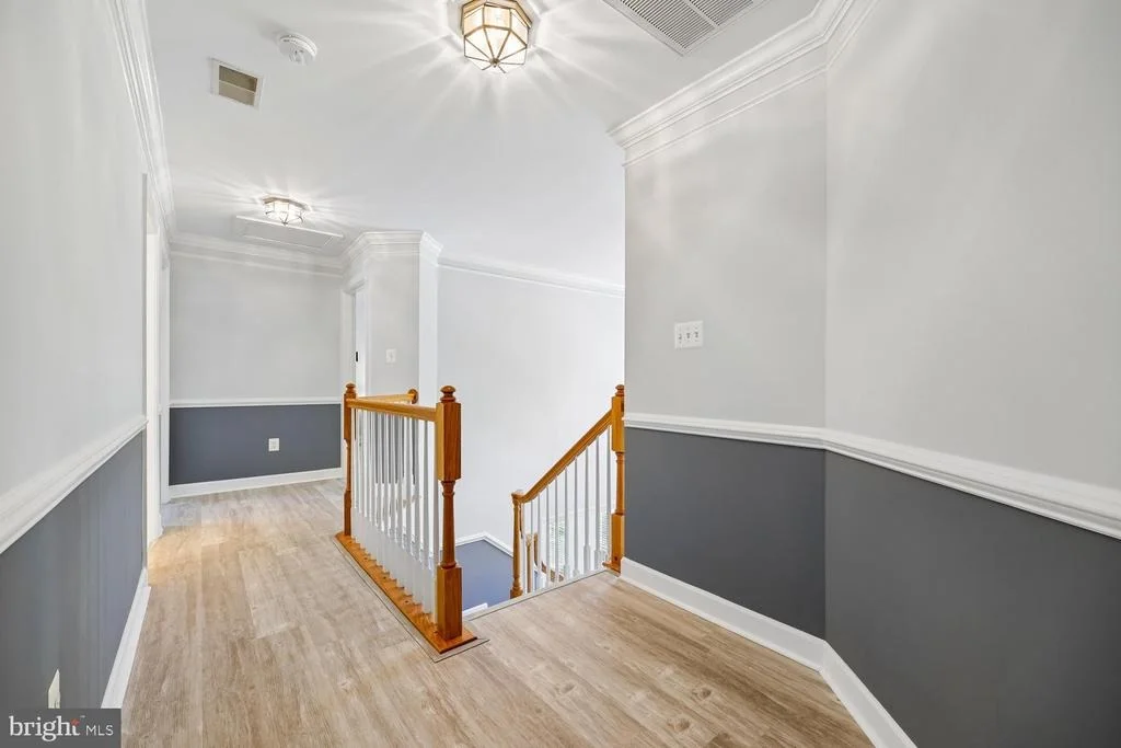 Photo of 503 GLENBROOK DRIVE
