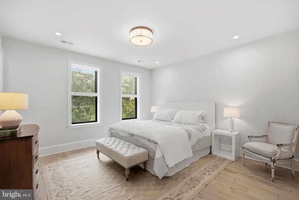 Photo of 2558 36TH STREET NW