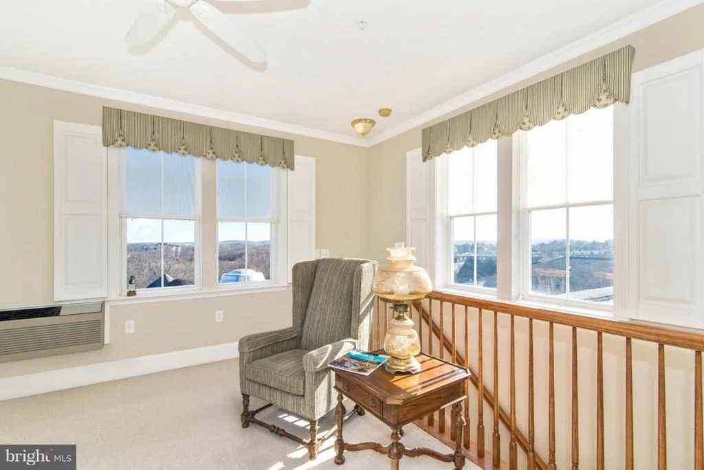 Photo of Unit 401 at 2500 WATERSIDE DRIVE