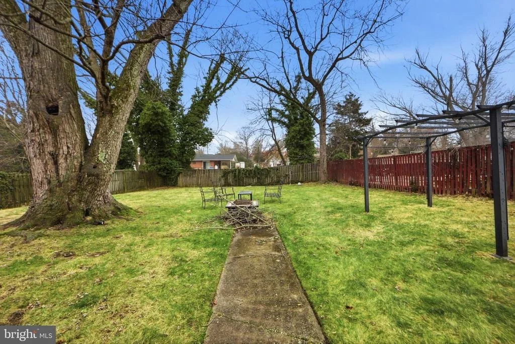 Photo of 7301 SHEFFIELD DRIVE