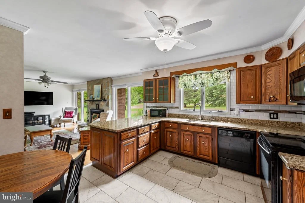 Photo of 6516 LEWIS ROAD