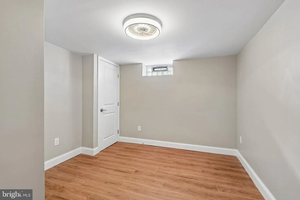 Photo of 5512 NORTHGREEN ROAD
