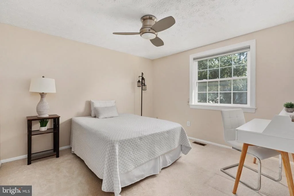 Photo of 12805 GATEPOST COURT
